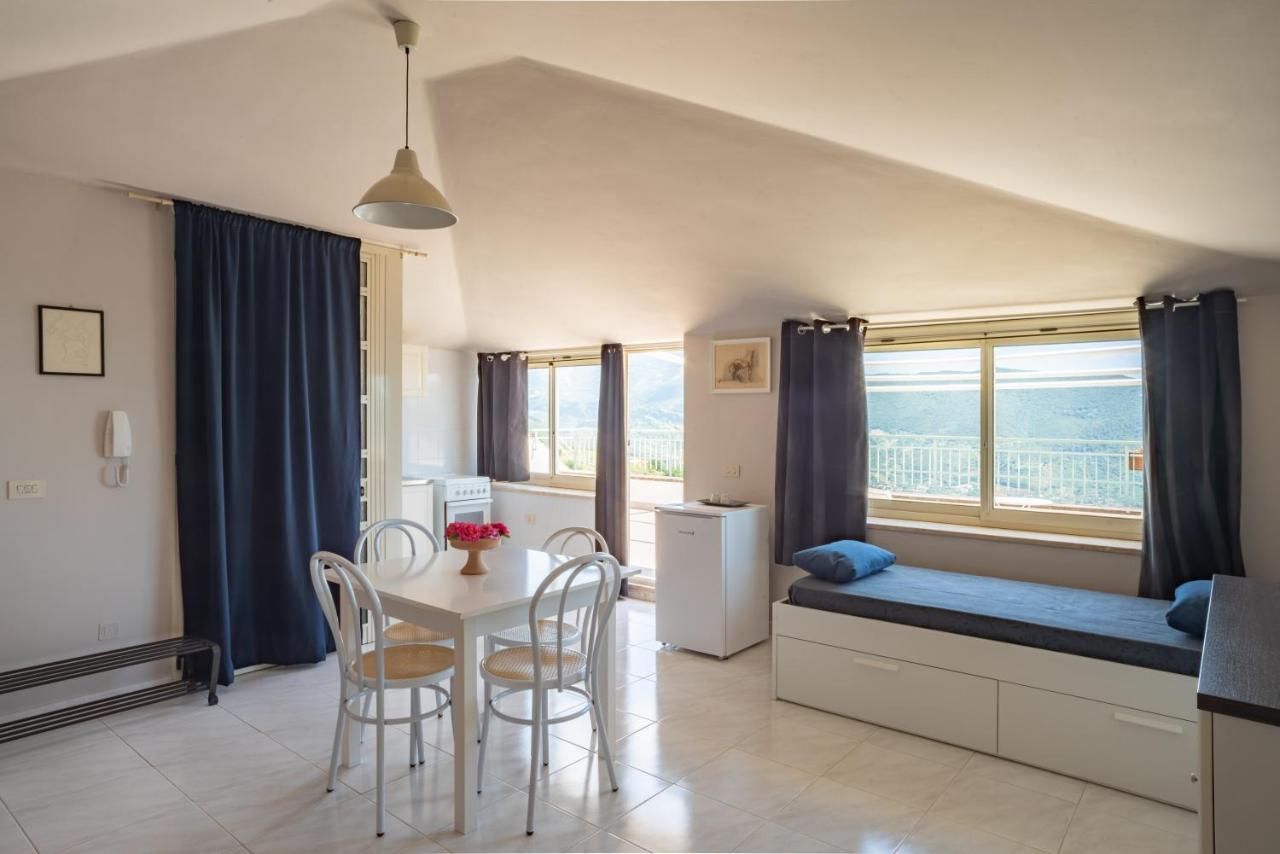 Drius Edode - B&B Affittacamere Torraca Exteriör bild
